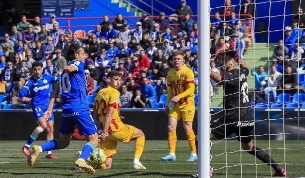 مواعيد مباريات اليوم الجمعة 31-10-2025 والقنوات الناقلة مواعيد مباريات اليوم الجمعة 31-10-2025 والقنوات الناقلة