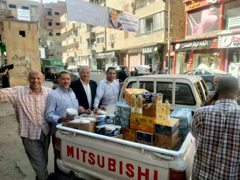 محافظ أسيوط يعلن عن ضبط لحوم غير صالحة للاستهلاك الآدمي وتحرير أكثر... محافظ أسيوط يعلن عن ضبط لحوم غير صالحة للاستهلاك الآدمي وتحرير أكثر من 400 محضر لضبط الأسعار والأسواق والمخابز