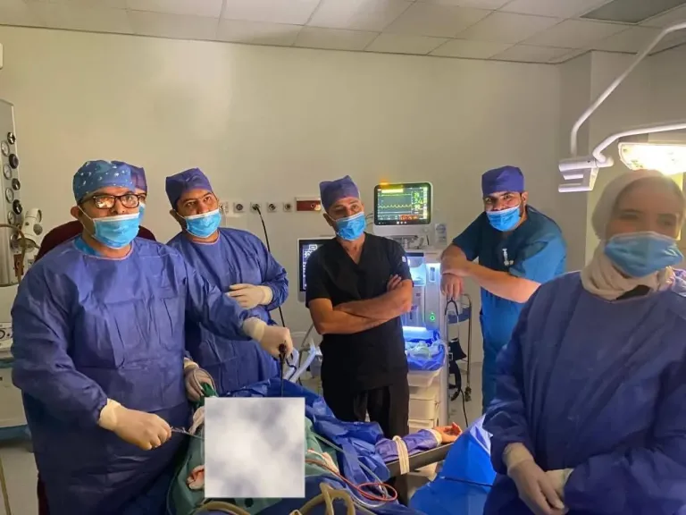 إنجاز طبي جديد بالخانكة التخصصي.. جراحة فتق بالمنظار تنتهي بنتائج مبهرة إنجاز طبي جديد بالخانكة التخصصي.. جراحة فتق بالمنظار تنتهي بنتائج مبهرة