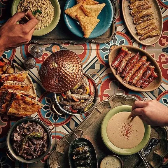 من مطبخ الفراعنة إلى موائد المصريين.. أسرار الأكلات التي خلدها التاريخ من مطبخ الفراعنة إلى موائد المصريين.. أسرار الأكلات التي خلدها التاريخ