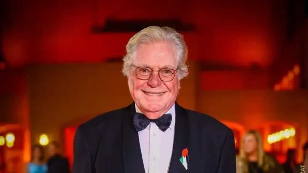 وضع حجر الأساس.. حسين فهمي عن جهود فاروق حسني في إنشاء المتحف... وضع حجر الأساس.. حسين فهمي عن جهود فاروق حسني في إنشاء المتحف المصري الكبير