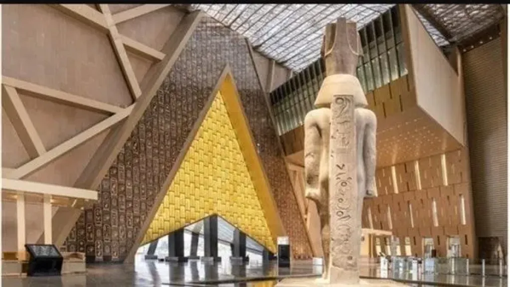 نقيب السياحيين: المتحف المصري الكبير رسالة حضارية مفتوحة من مصر إلى العالم نقيب السياحيين: المتحف المصري الكبير رسالة حضارية مفتوحة من مصر إلى العالم