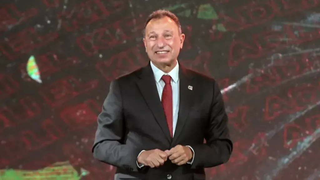 اتحاد الكرة يهنئ مجلس إدارة الأهلي الجديد