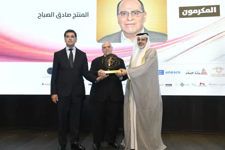 تقديراً  لمسيرته الدرامية .. ملتقى الإعلامي العربي يكرم المنتج صادق الصباح بدورته ال21