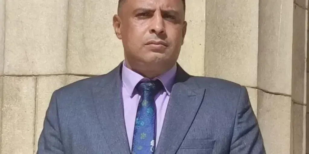 إنذار رسمي لنقابة الممثلين بشطب «عباس أبو الحسن» وتعويض مليار جنيه بسبب دعوته لعدم الإنجاب