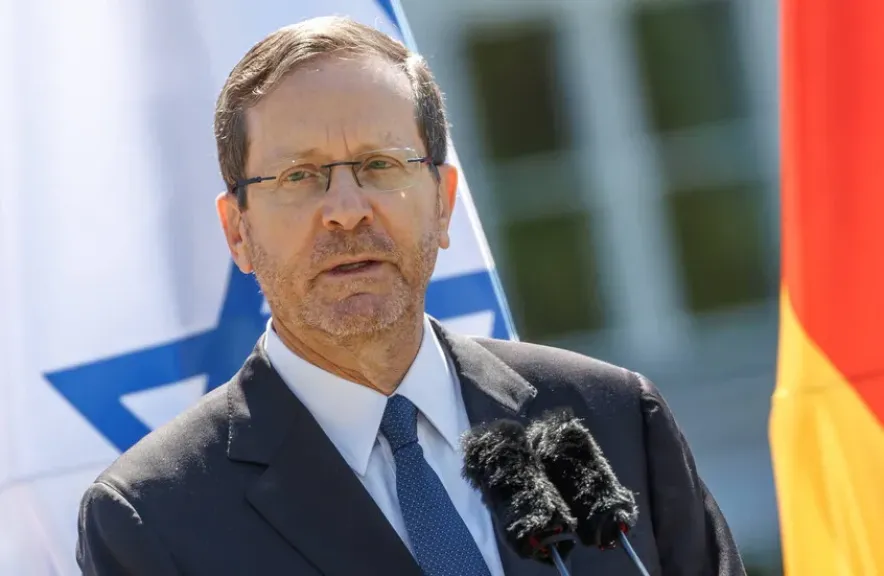 الرئيس الاسرائيلي هرتزوج :  إسرائيل على شفا الهاوية