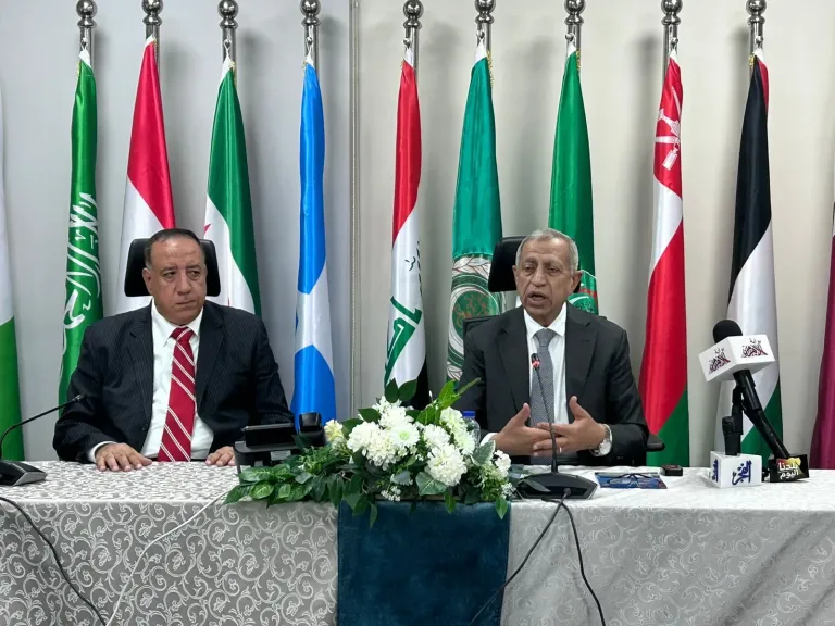 نقابة الصحفيين الفرعية تجري جولة تفقدية لمستشفى الأكاديمية العربية بمدينة العالمين