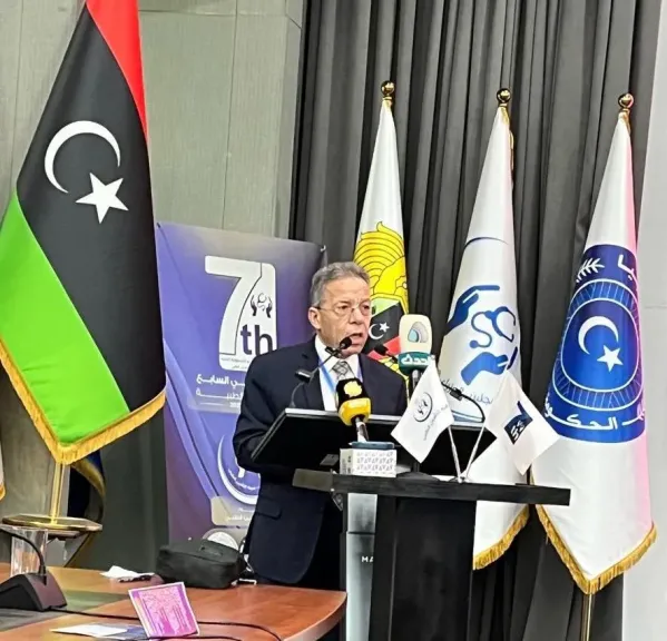 نقيب الأطباء