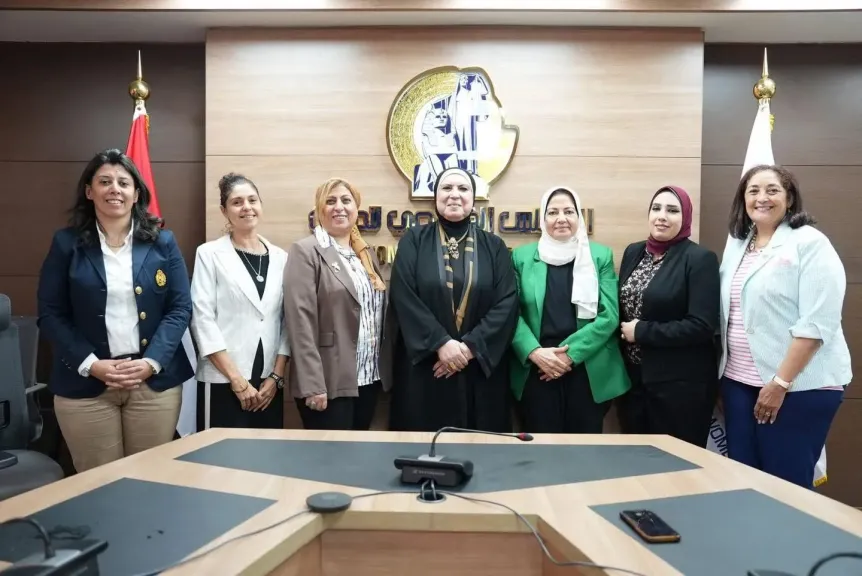 لجنة المشروعات الصغيرة وريادة الأعمال بالمجلس القومي للمرأة تعقد اجتماعها الدوري وتستعرض خطتها للمرحلة المقبلة