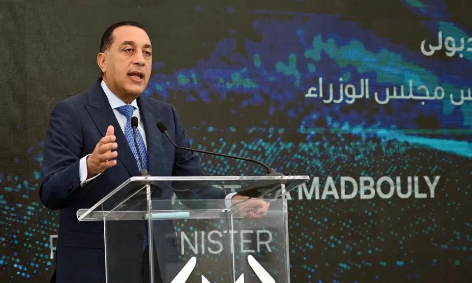 رئيس الوزراء: الحكومة المصرية بذلت جهدًا كبيرًا في ملف صناعة السيارات