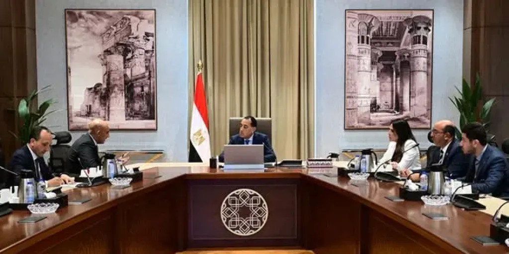 خطة جديدة لتطوير الشخصية والمهارات.. تفاصيل لقاء رئيس الوزراء بوزير التعليم اليوم