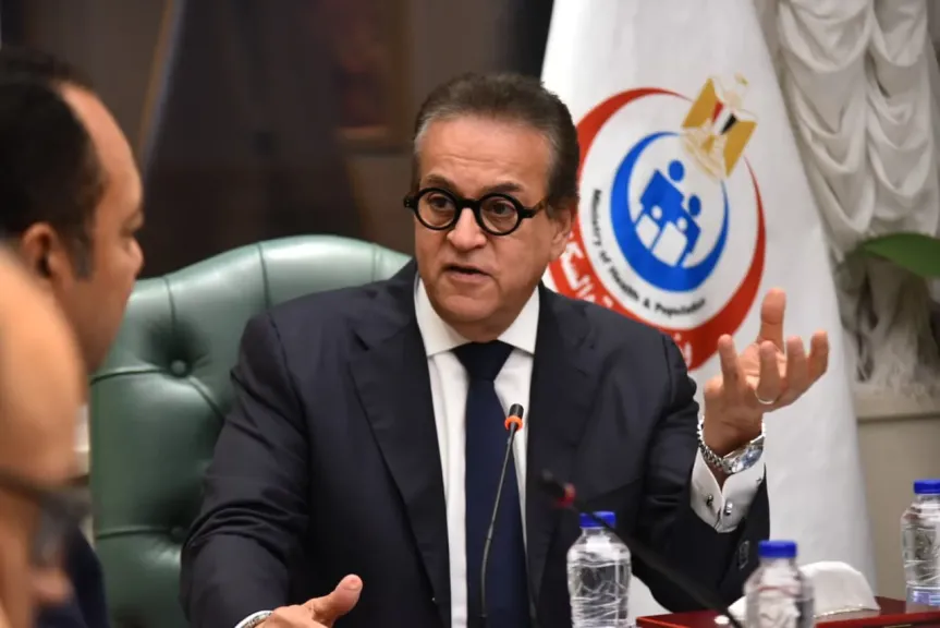 بطاقة استيعابية 300 سرير.. وزير الصحة يناقش الموقف التنفيذي لإنشاء مستشفى النيل للأطفال