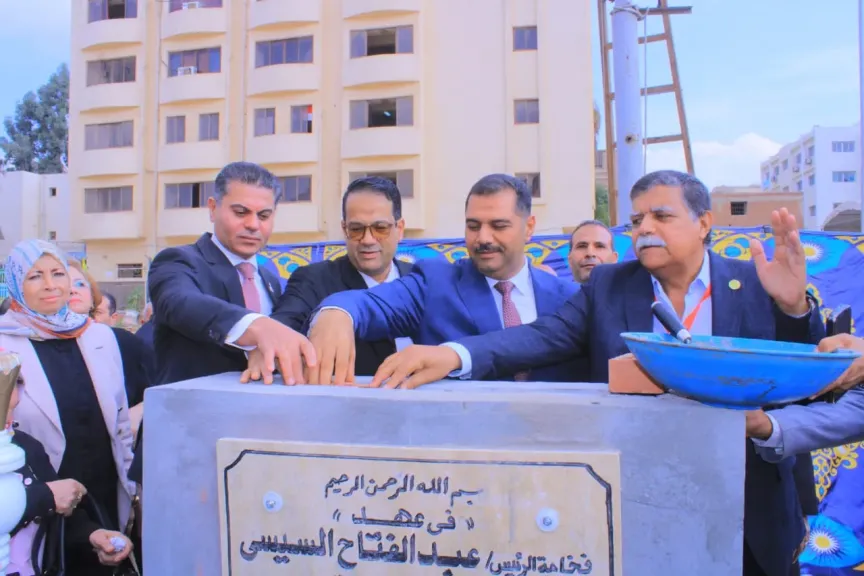 وضع حجر الأساس لمشروع حمام سباحة نصف أوليمبي بنادى نقابة المعلمين بطنطا