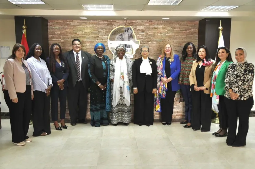 المستشارة أمل عمار تستقبل وفد مفوضية الاتحاد الإفريقي