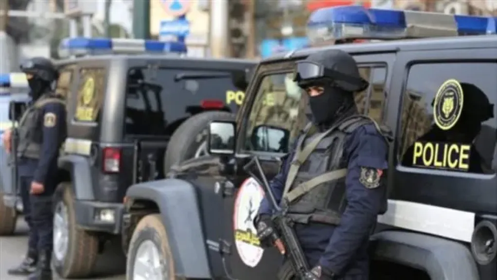 ابن عمه قتله خلال الصلاة.. كشف غموض مصرع معلم داخل مسجد في قنا