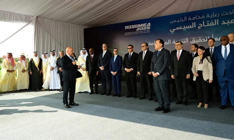 مدبولي: هذا المعرض يأتي في توقيت بالغ الأهمية تشهد فيه الدولة المصرية نهضة غير مسبوقة في مجالي التصنيع المحلي والبنية التحتية للنقل