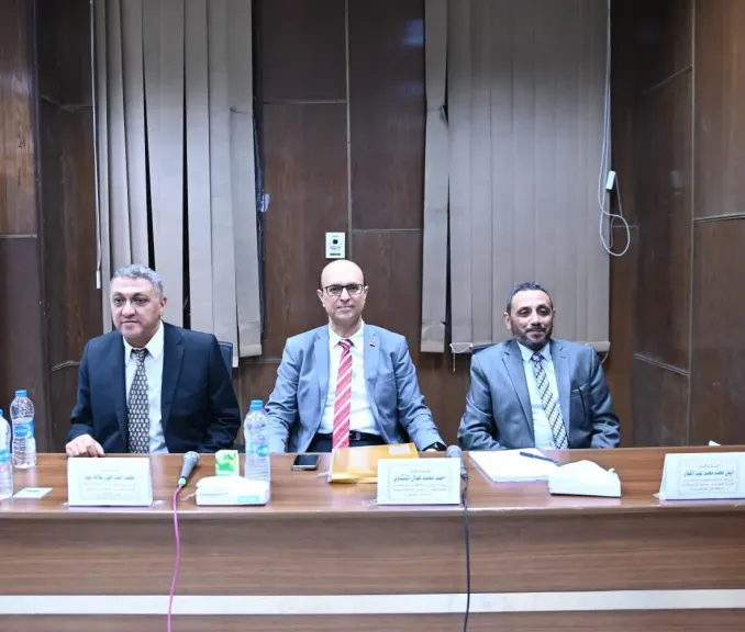 الدكتور المنشاوي يناقش رسالة دكتوراه بقسم جراحة القلب والصدر حول ”إصابة الكلى الحادة بعد جراحة القلب لدى المرضى غير المصابين بأمراض الكلى المزمنة”