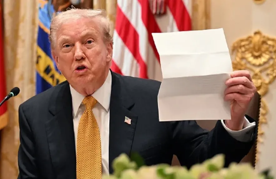 هآرتس : ترمب يضع اللمسات الأخيرة على صفقة شاملة مع سوريا