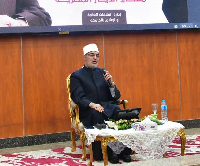 مفتي الجمهورية من جامعة الوادي الجديد يؤكد: المصريون القدماء أدركوا قيمة السلام وبنوا حضارة خالدة تقوم على الاستقرار والإبداع والعمران