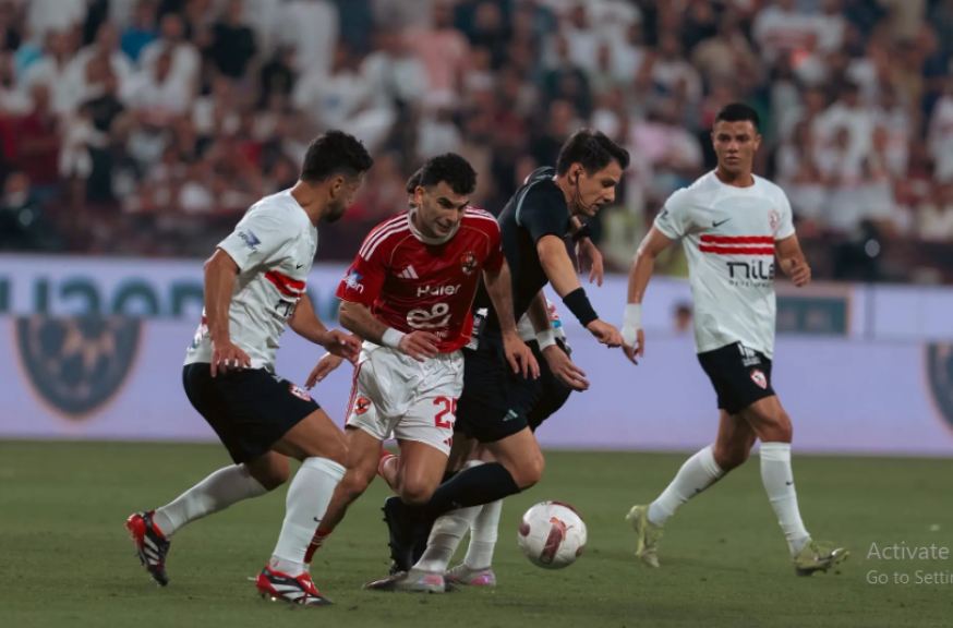 الأهلي يفوز على الزمالك بهدفين نظيفين ويتوج بالسوبر المصري