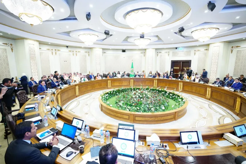 الدكتور إسماعيل عبد الغفار يشارك في أعمال  الدورة  (74) لتنفيذي مجلس وزراء النقل العرب ويؤكد اهمية النقل الذكي لتحقيق التنمية المستدامة