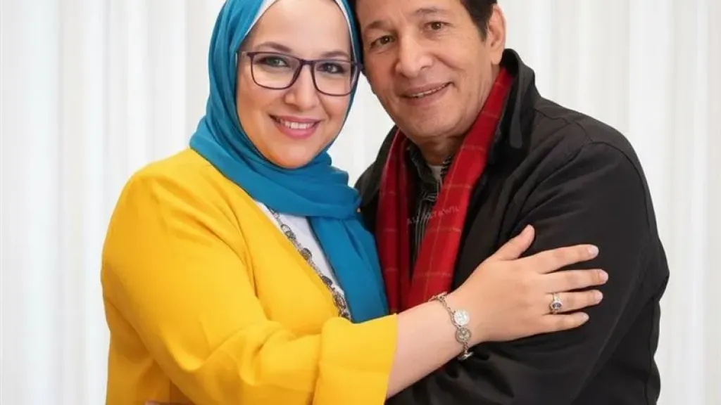 هند سعيد صالح تشيد بموقف مي عمر في حق زوجة كريم محمود عبد العزيز