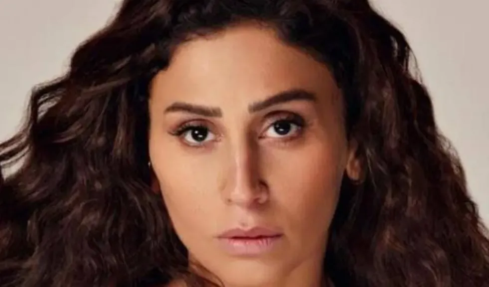 هبة يسري تدافع عن دينا الشربيني: ”كفاية كلام ده قذف محصنات”