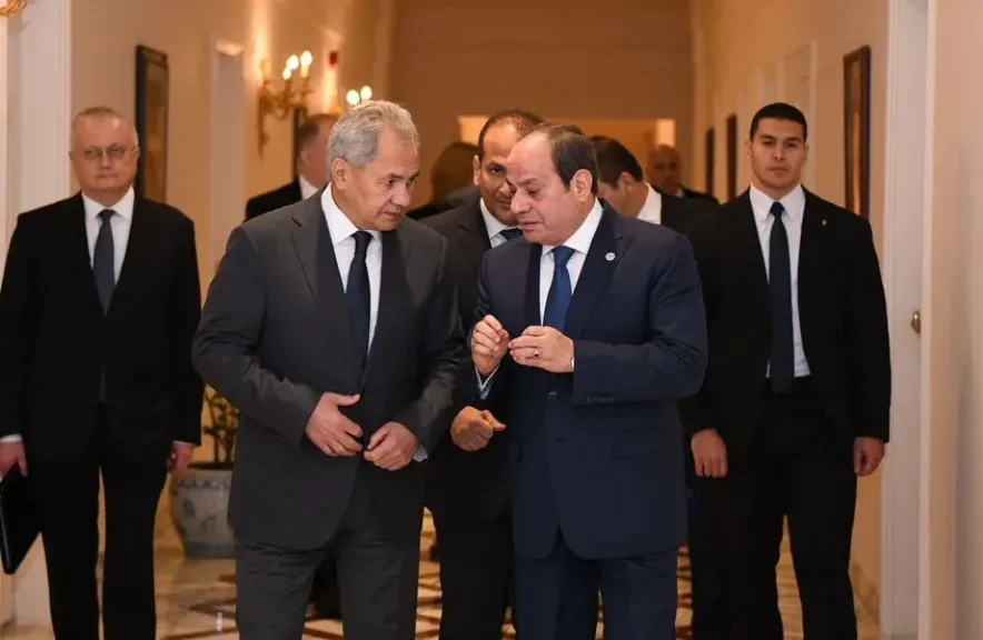 الرئيس السيسي يحمل شويغو رسالة للرئيس بوتين
