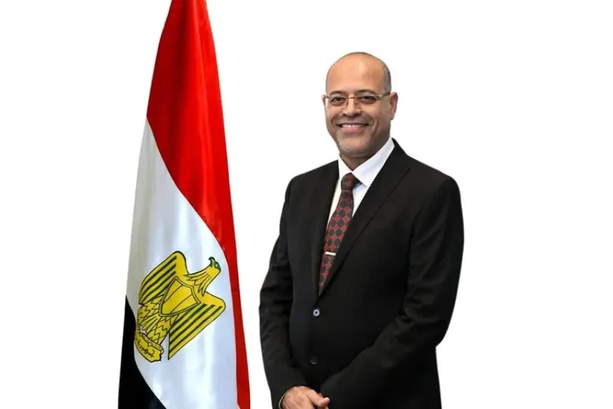 وزير العمل يعتمد 2 مليون جنيه رعاية صحية واجتماعية لـ 553 عاملاً غير منتظم في 26 محافظة