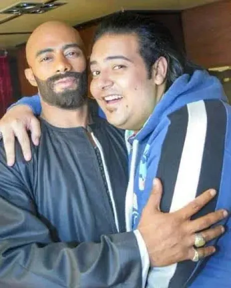 الله يرحمك يا أبن الحلال يا أبو قلب حلو.. محمد رمضان ينعى المطرب الراحل إسماعيل الليثي