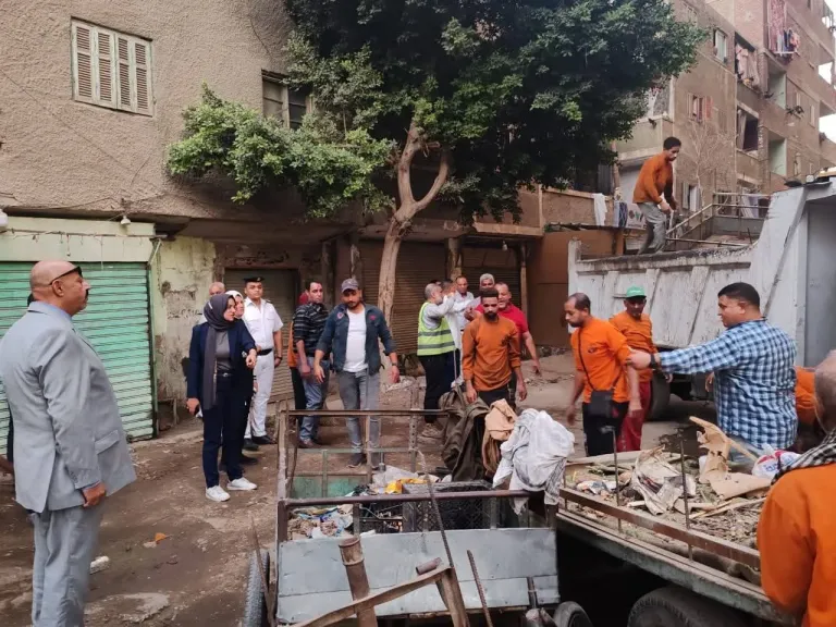 بتوجيهات محافظ القليوبية.. نائبة المحافظ تقود حملة لإزالة الإشغالات وإعادة الانضباط بشبرا الخيمة