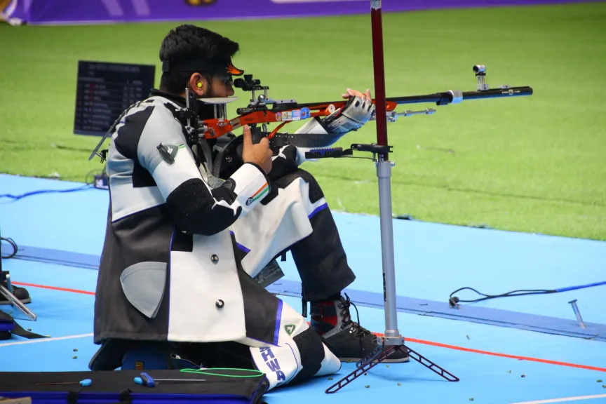 أجواء مشتعلة في اليوم السابع لبطولة العالم للرماية بالعاصمة الجديدة