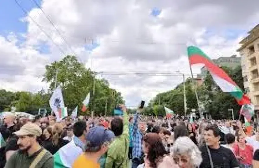 بلغاريا تشتعل ضد اليورو.. تمرد اقتصادي يهدد قلب الاتحاد الأوروبي