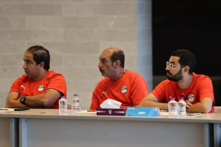 مصر بالتيشرت الأحمر وأوزبكستان بالأبيض في ودية دورة الإمارات