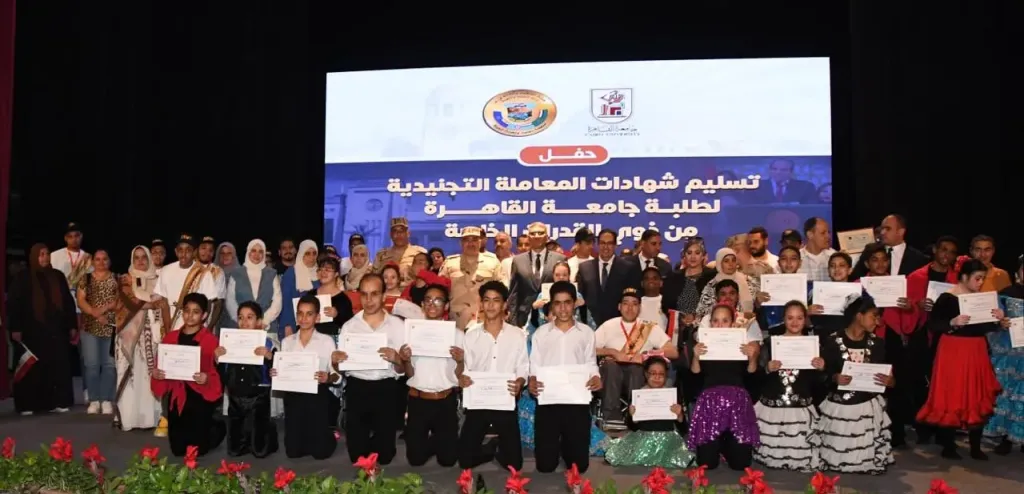 إدارة التجنيد والتعبئة تقدم التيسيرات التجنيدية لأبناء الوطن من ذوي الهمم بعدد من المحافظات