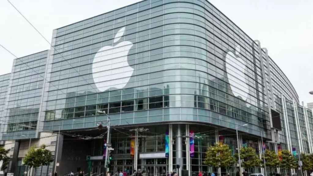 لأول مرة في تاريخها ..  أرباح «أبل» تتجاوز  100 مليار دولار