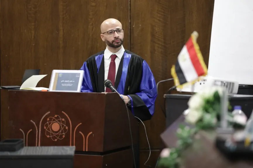 الإعلامي وليد فاروق 