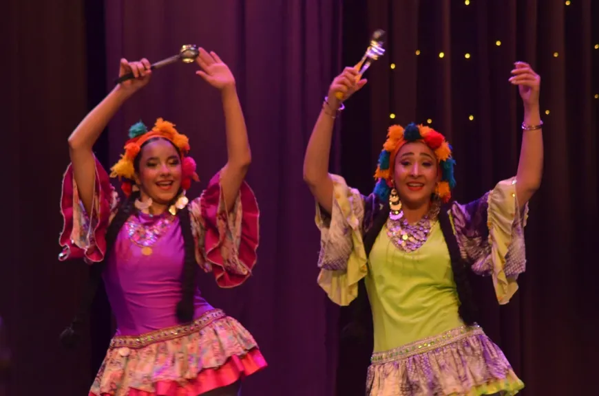 القومية للفنون الشعبية تتألق في ليلة فن  على مسرح البالون.. صور