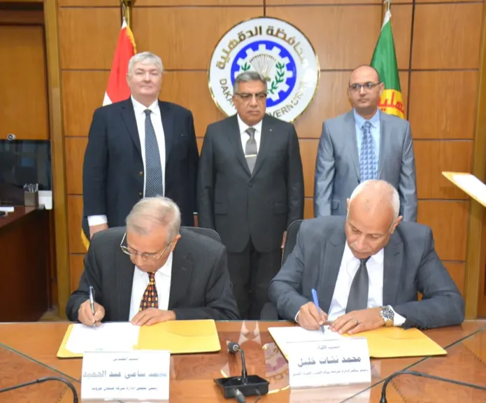 محافظ الدقهلية يشهد توقيع بروتوكول لتأهيل وتوسعة محطة معالجة الصرف الصحي بنبروه باستثمارات مليار وخمسين مليون جنيه