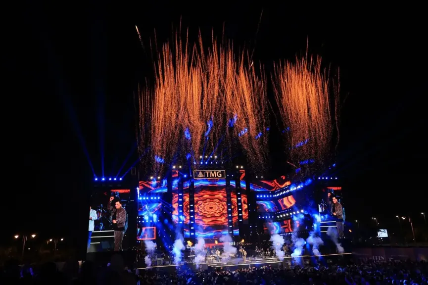 نجوم التسعينات يتألقون بحفل أفتتاح ”مهرجان شتاء مدينتي” وسط 10 آلاف من الحضور