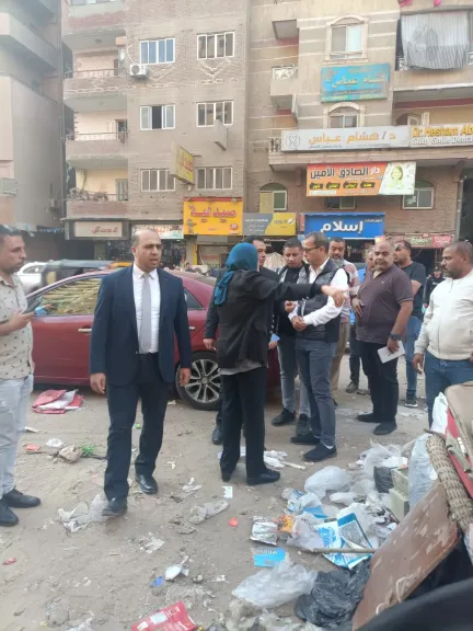 حملة حاسمة في شبرا الخيمة.. وزيرة التنمية المحلية توقف تجريف الشوارع وتُلزم الشركة بإصلاح التلفيات فورًا