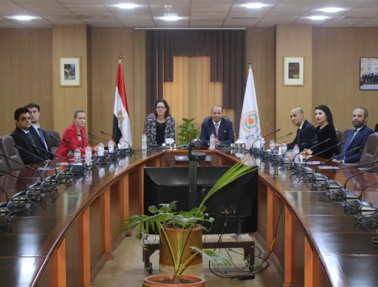 رئيس جامعة المنصورة يستقبل سفيرة المجر لبحث التعاون الأكاديمي والعلمي