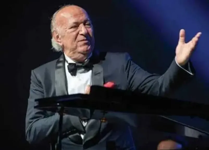 مصطفى كامل يطمئن جمهور الموسيقار عمر خيرت : حالته مستقرة ويجرى فحوصات على الصدر