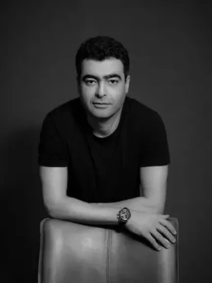 بعد نجاح حفل مصر السلام عمرو كمال منتجا فنيا  لمهرجان ”صدى الأهرامات”