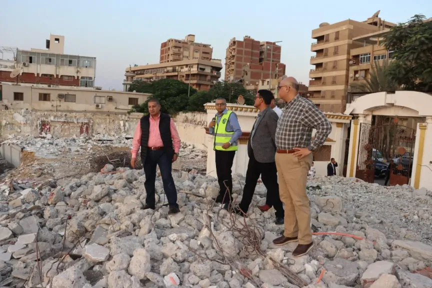 محافظ القليوبية يتابع إنشاء المرحلة (د) من ”ممشى أهل مصر” ببنها