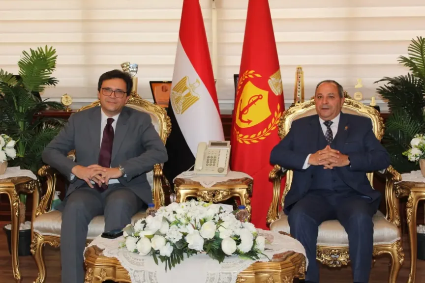 وزير الثقافة ومحافظ بورسعيد يبحثان تطوير المنشآت الثقافية وتوسيع الفعاليات الداعمة للوعي والإبداع