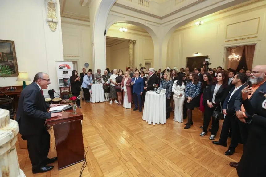 حفل استقبال على شرف الوفد التركي المشارك في مهرجان القاهرة السينمائي في مقر إقامة السفير التركي بالقاهرة