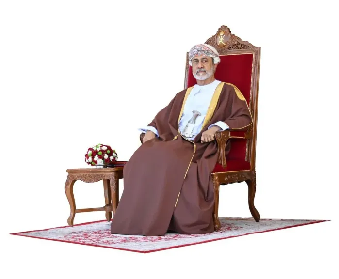 سلطنةُ عُمان تحتفلُ بعد غدٍ باليوم الوطني المجيد والسلطان هيثم يرعي عرضاً عسكرياً وبحرياً