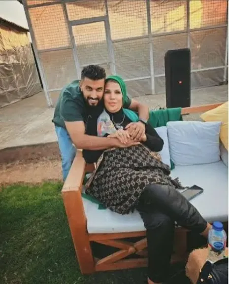 محمد سامي ووالدته 