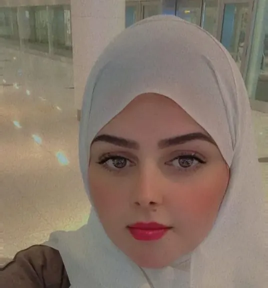 نجوى البعداني